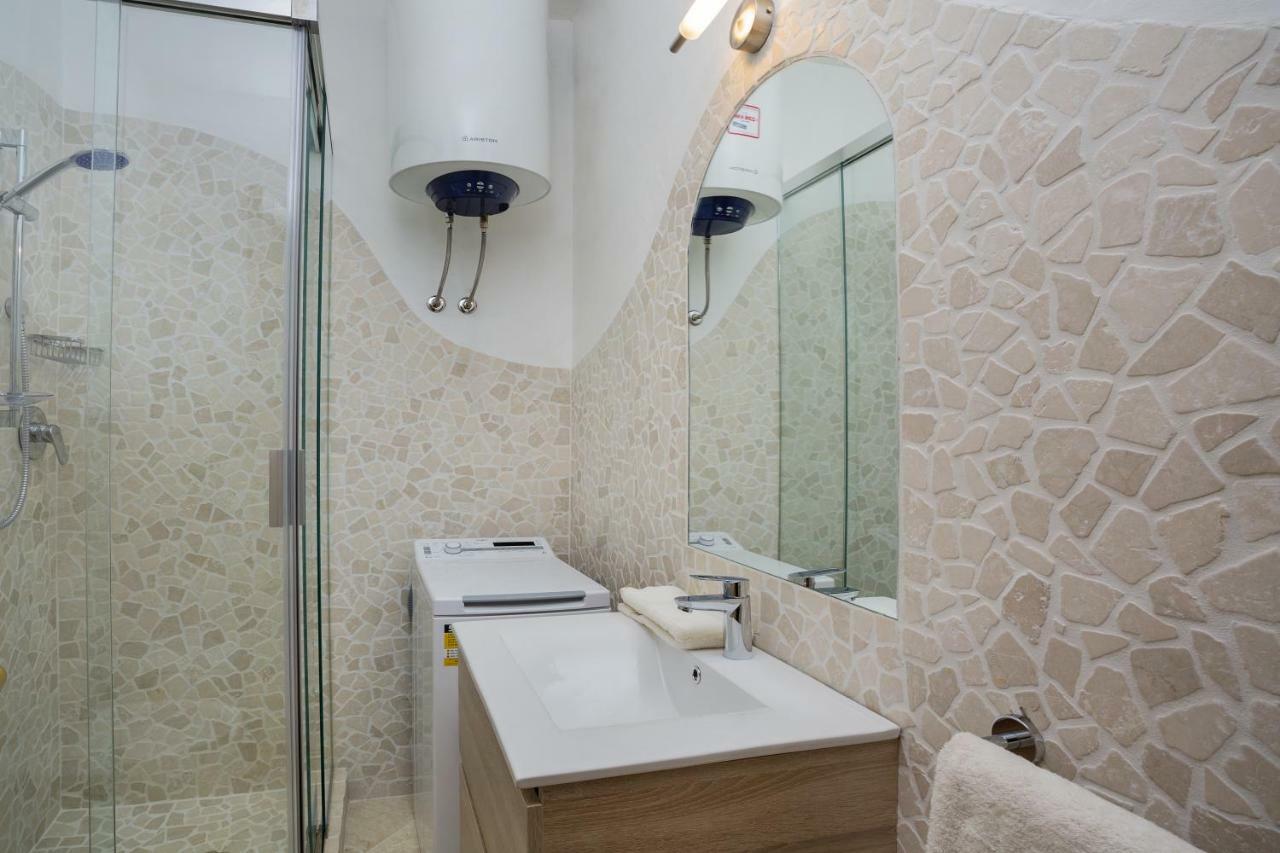 Le Maree Apartments Каниджоне Екстериор снимка